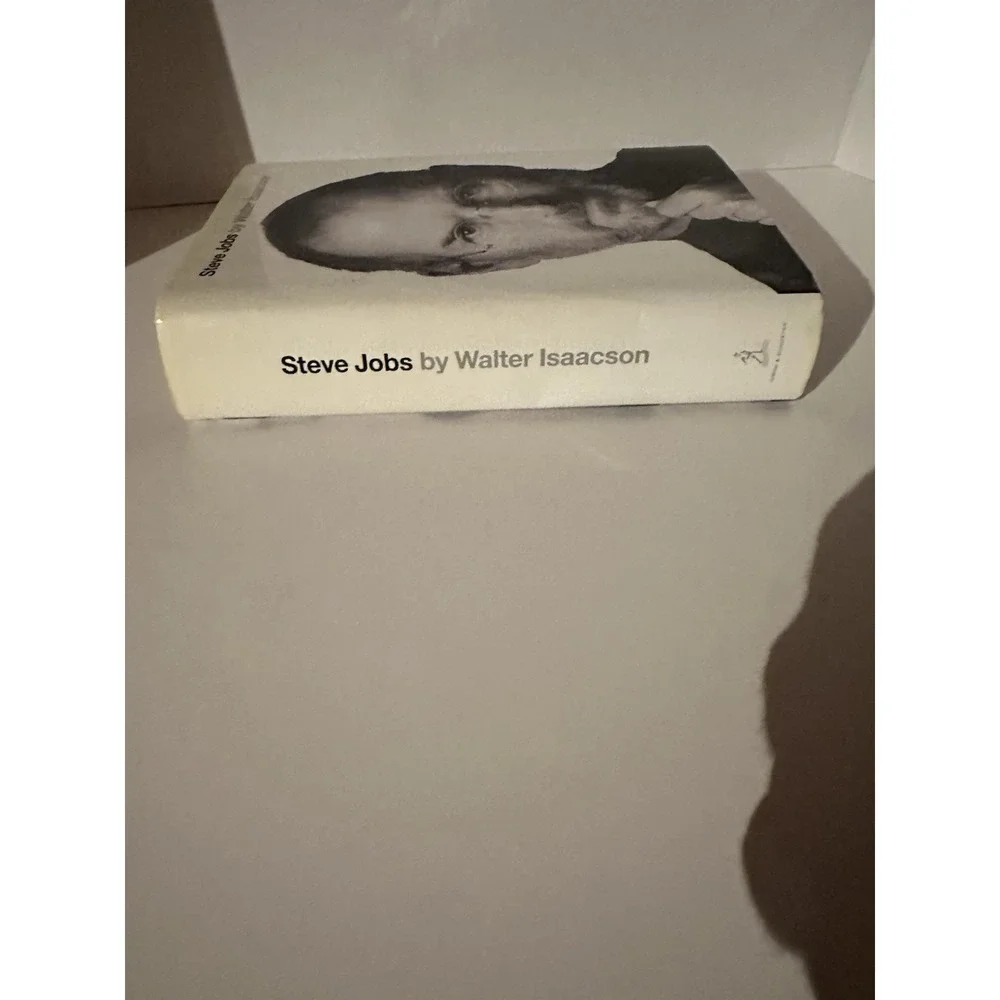 Steve Jobs Walter Isaacson Hardcover (2011) First Edition 1st Printing Like New